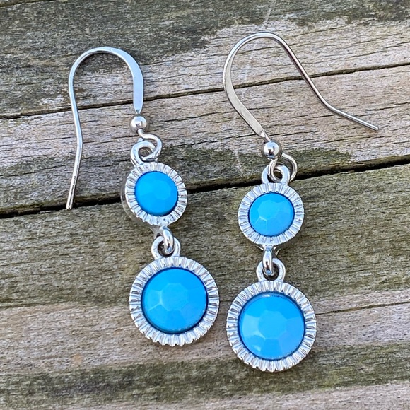 Baby Blue dainty double drop earrings silver tone fashion earrings - Picture 2 of 8